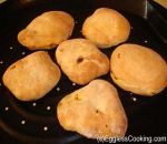 Eggless Spicy Buns made with Pizza Dough