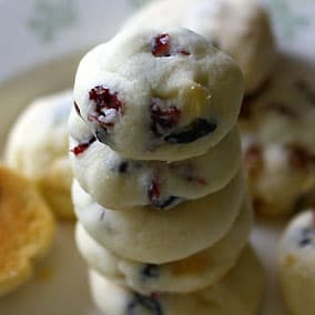 “I’m-So-Dainty” Cranberry Shortbread Cookies “I’m-So-Dainty” Cranberry Shortbread Cookies