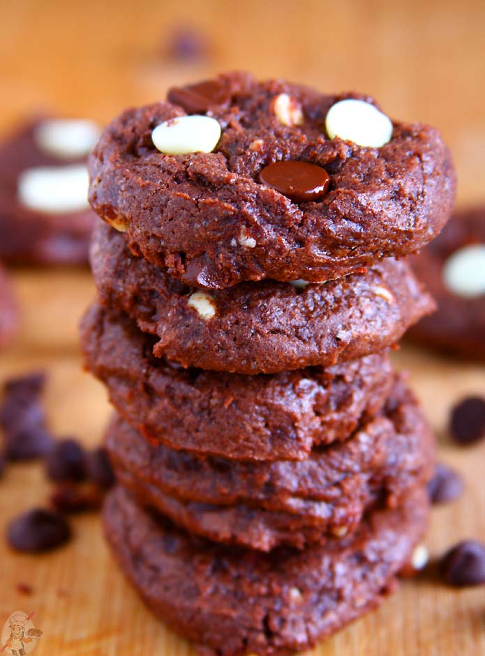 Subway-style Double Chocolate Chip Cookies