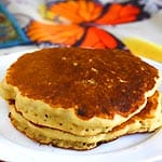 The Fluffiest Vegan Banana Pancakes! The Fluffiest Vegan Banana Pancakes!
