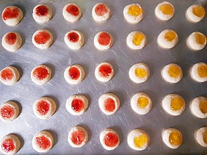 Cool Cookies On A Wire Rack Cool Cookies On A Wire Rack