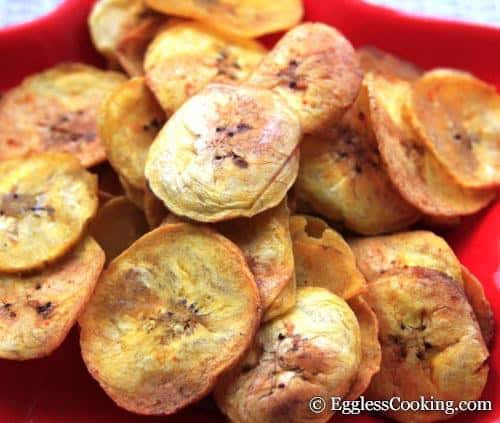 Healthy Baked Plantain Chips