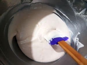 Beat It Smooth With Electric Beater Beat It Smooth With Electric Beater