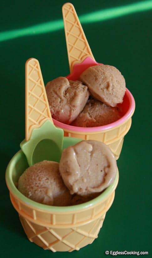 Eggless Banana Ice Cream