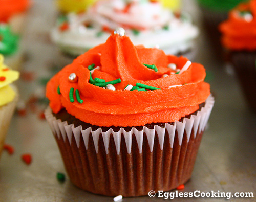 Vegan Red Velvet Cupcakes