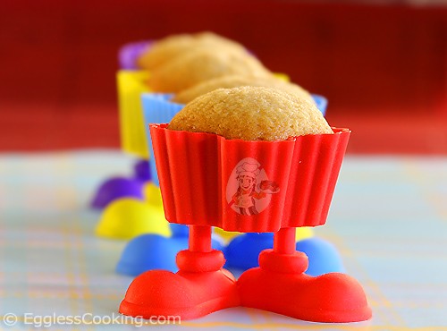 Delicious Vegan Vanilla Cupcakes Delicious Vegan Vanilla Cupcakes