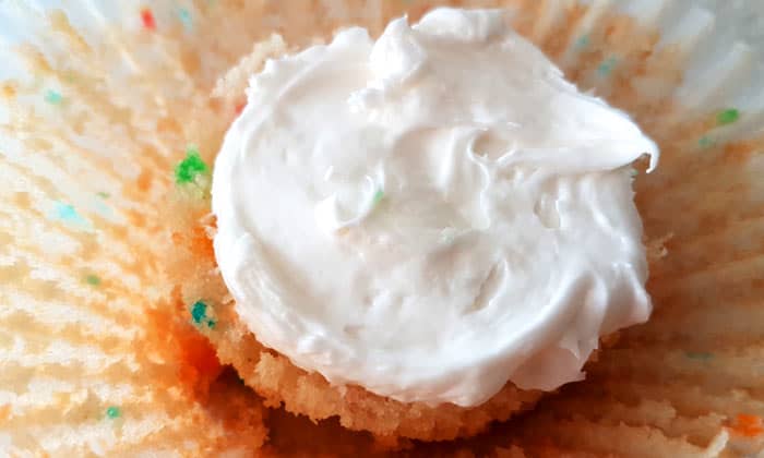 Apply Frosting Apply Frosting