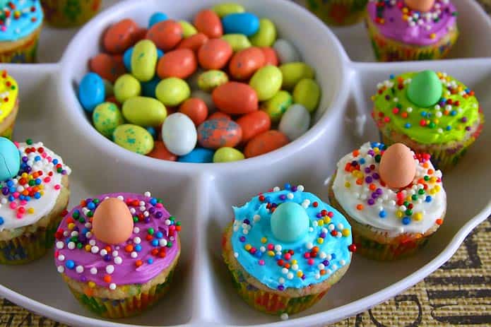 Eggless Funfetti Cupcakes