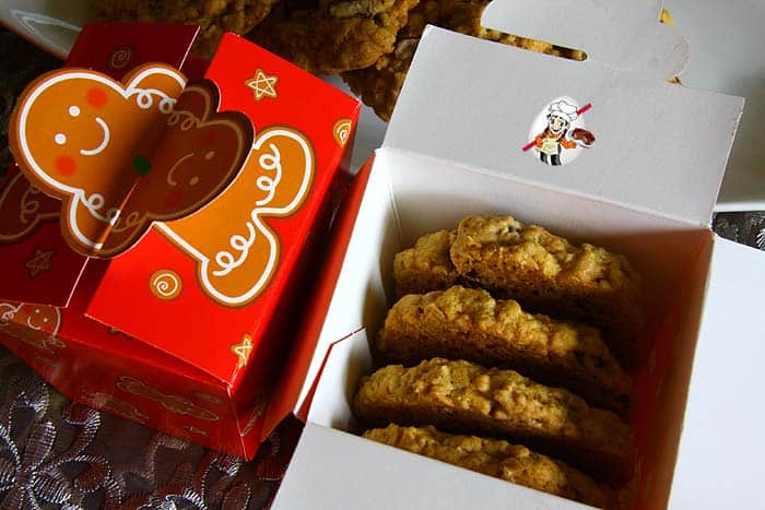 Eggless oatmeal chocolate chunk cookies Eggless oatmeal chocolate chunk cookies