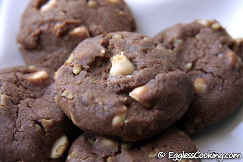 Eggless Crispy Chocolate Chip Cookies using Condensed Milk