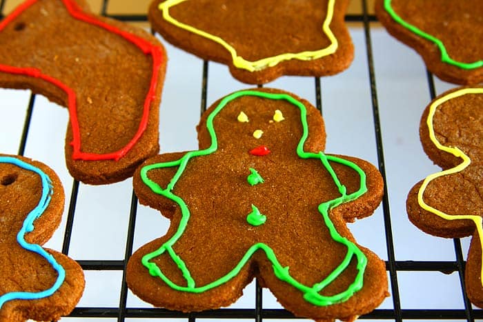 Gingerbread Man Cookies With Frosting