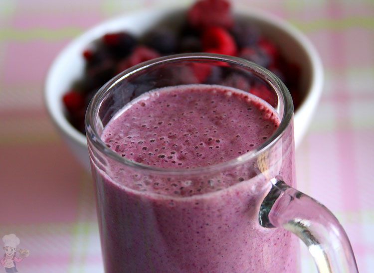 Berry Kale Smoothie