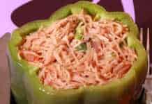 Steamed green bell pepper upma