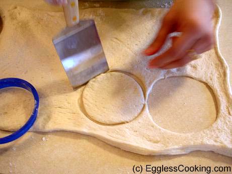 unroll the pizza dough