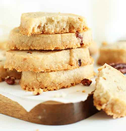 Vegan Banana Pecan Shortbread Cookies Vegan Banana Pecan Shortbread Cookies