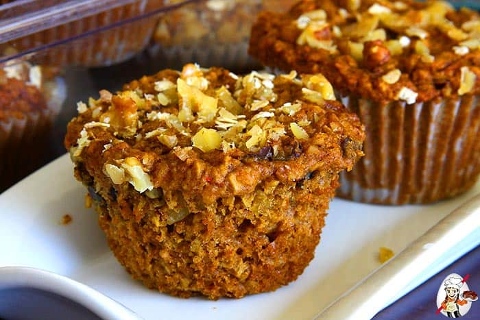 Vegan Apple Oatmeal Muffins Vegan Apple Oatmeal Muffins