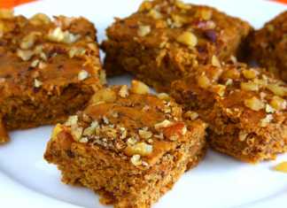 vegan banana bars with walnuts