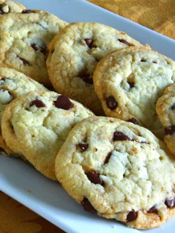 Crispy Chocolate Chip Cookies with Aquafaba