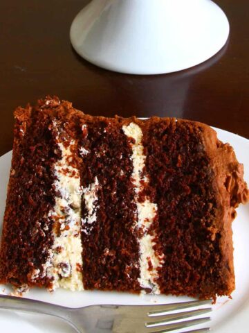 Eggless Chocolate Ganache Cake