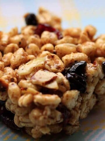 Vegan Crispy Breakfast Bars using Almond Butter