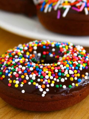 Eggless Baked Chocolate Donut
