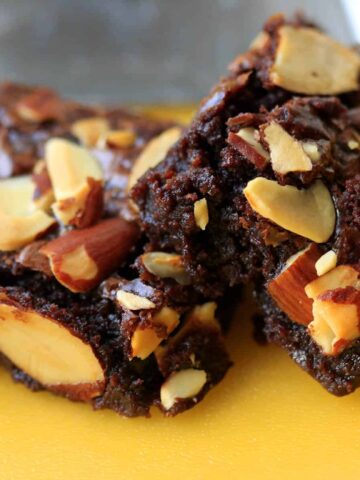Eggless Fudge Brownies