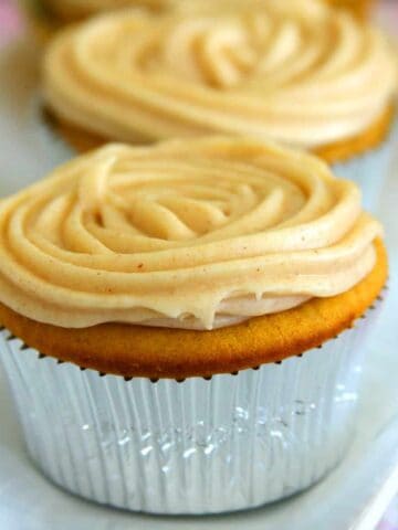 Eggless Pumpkin Cupcakes w/ Cream Cheese Frosting